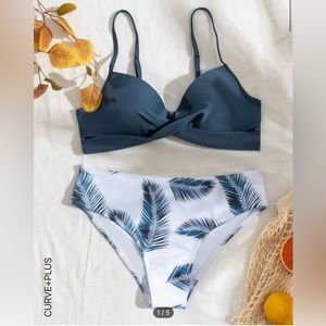 NWOT - SHEIN Palm Fronds Bikini (Top and Bottoms)